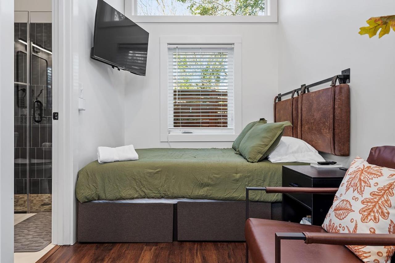 The Acorn - Tiny House In Historic Oakwood Βίλα Ρόλι Εξωτερικό φωτογραφία